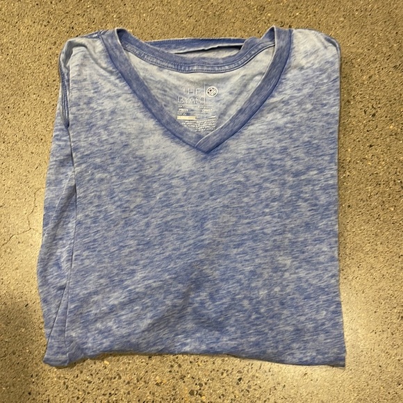 Mens On the Byas shirt v-neck - Picture 2 of 2